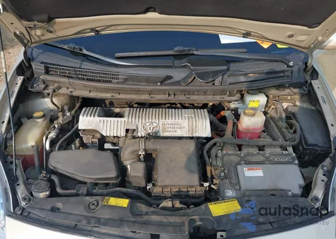 2011 Toyota Prius Two from USA, damaged, VIN JTDKN3DU4B0268271